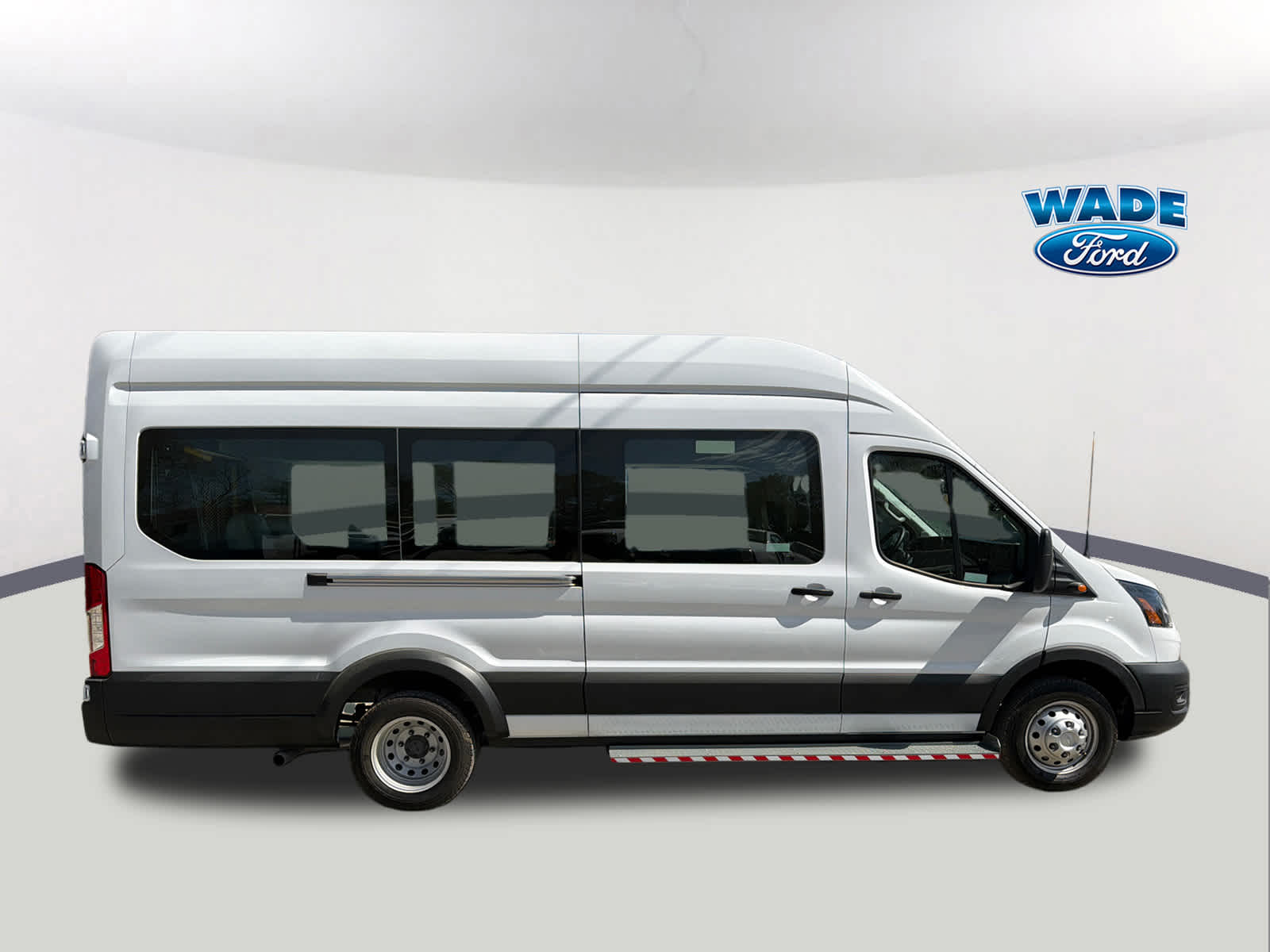 2023 Ford Transit Passenger Wagon XL