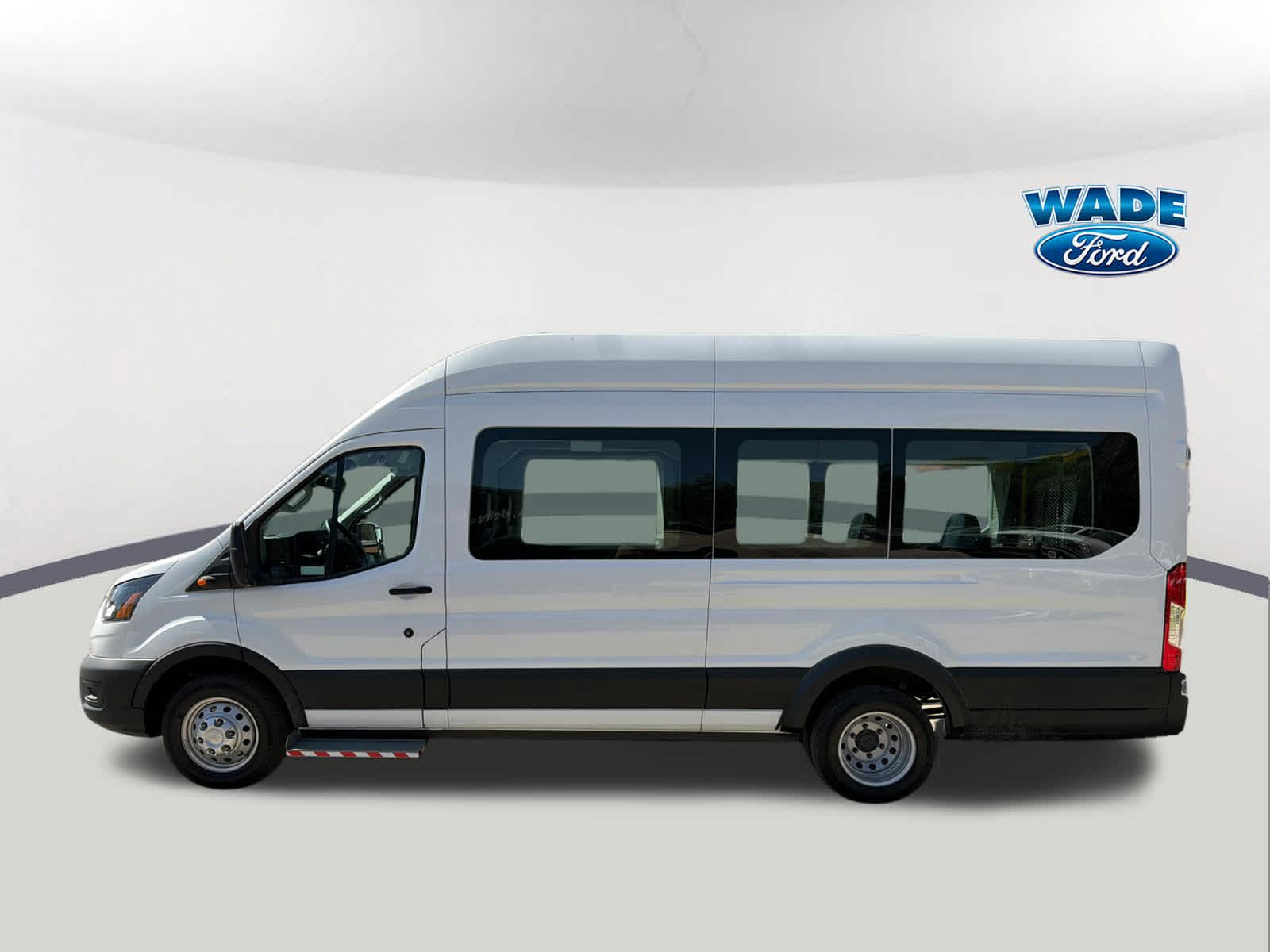 2023 Ford Transit Passenger Wagon XL