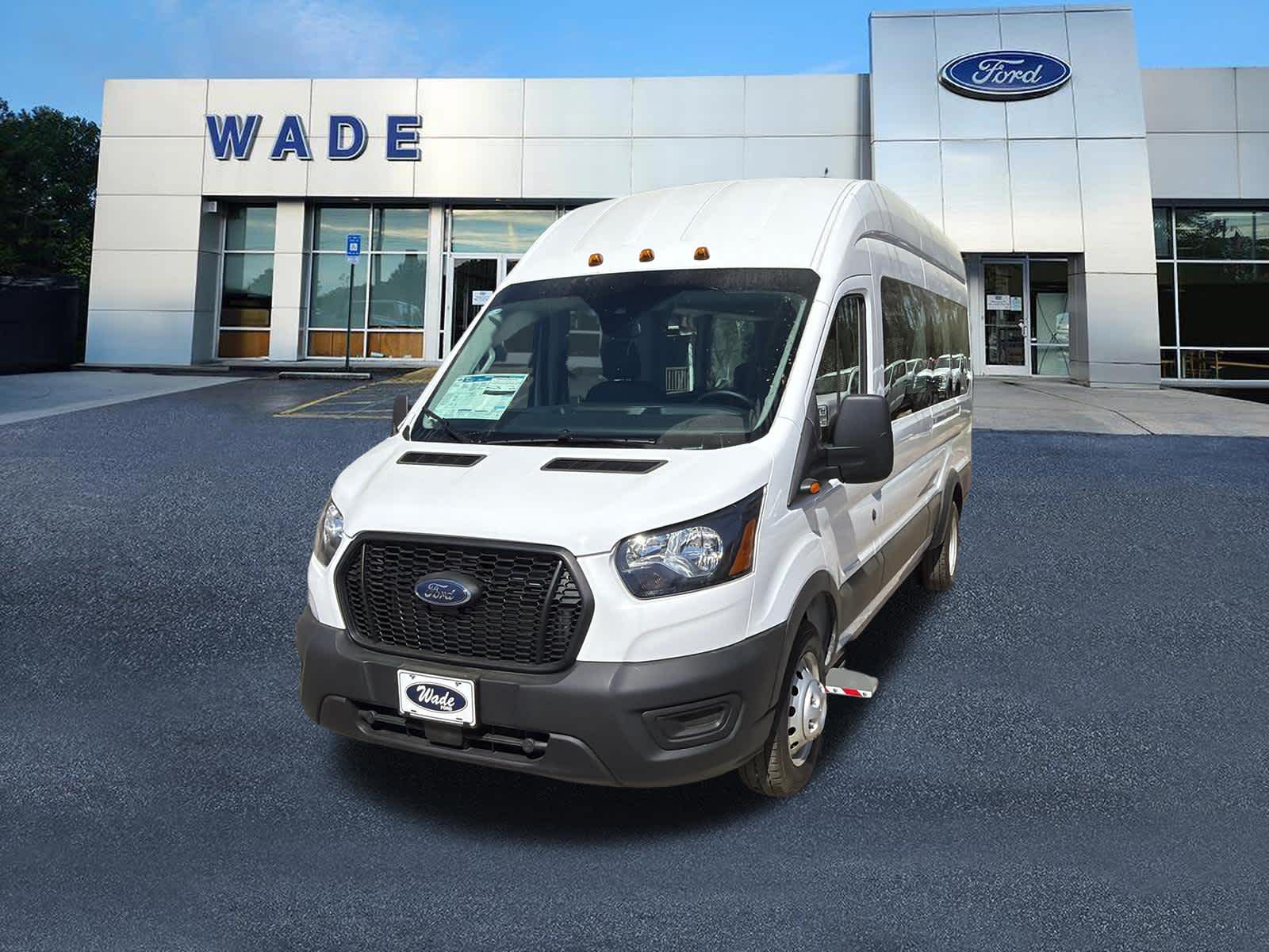 2023 Ford Transit Passenger Wagon XL