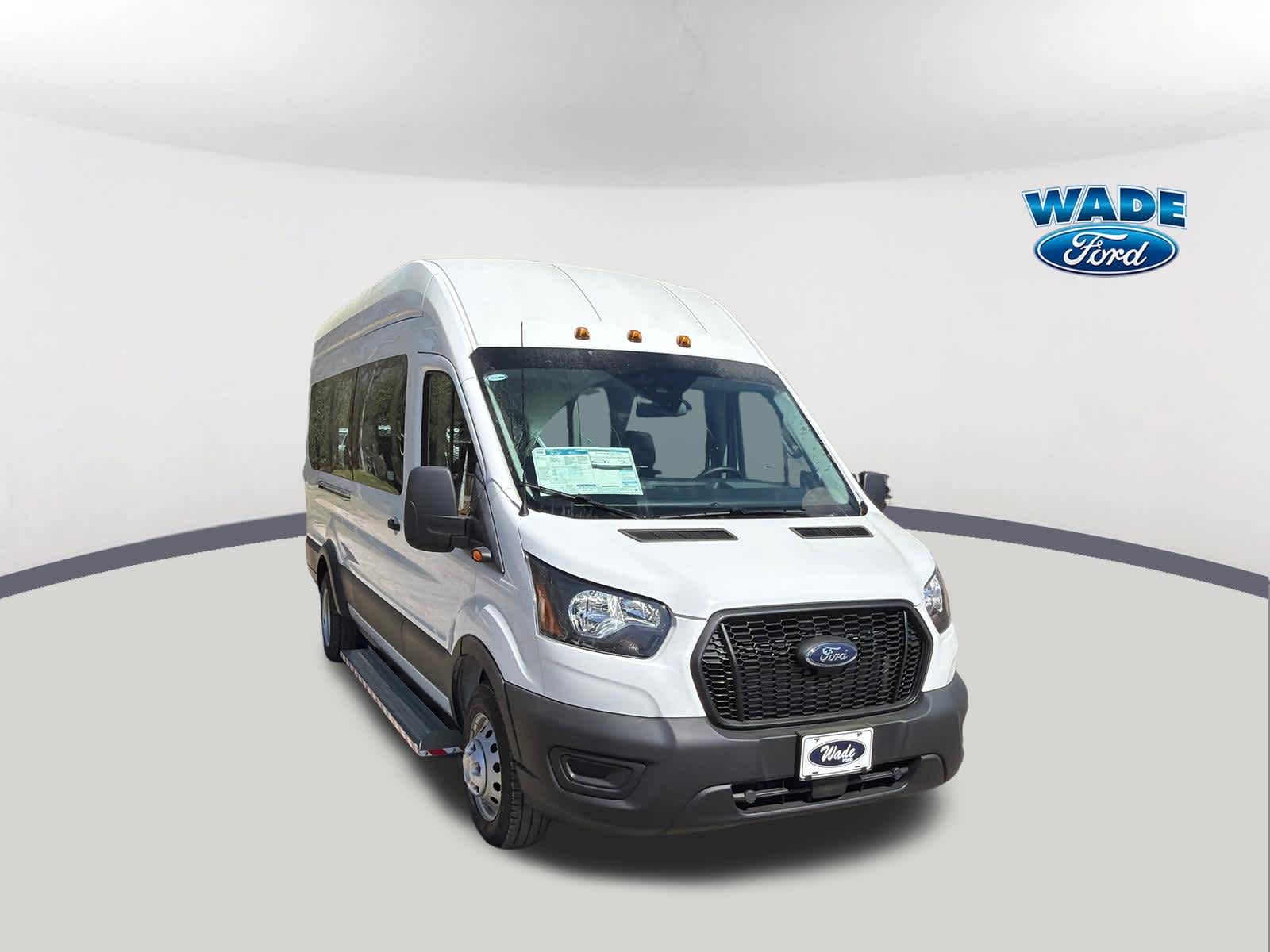 2023 Ford Transit Passenger Wagon XL