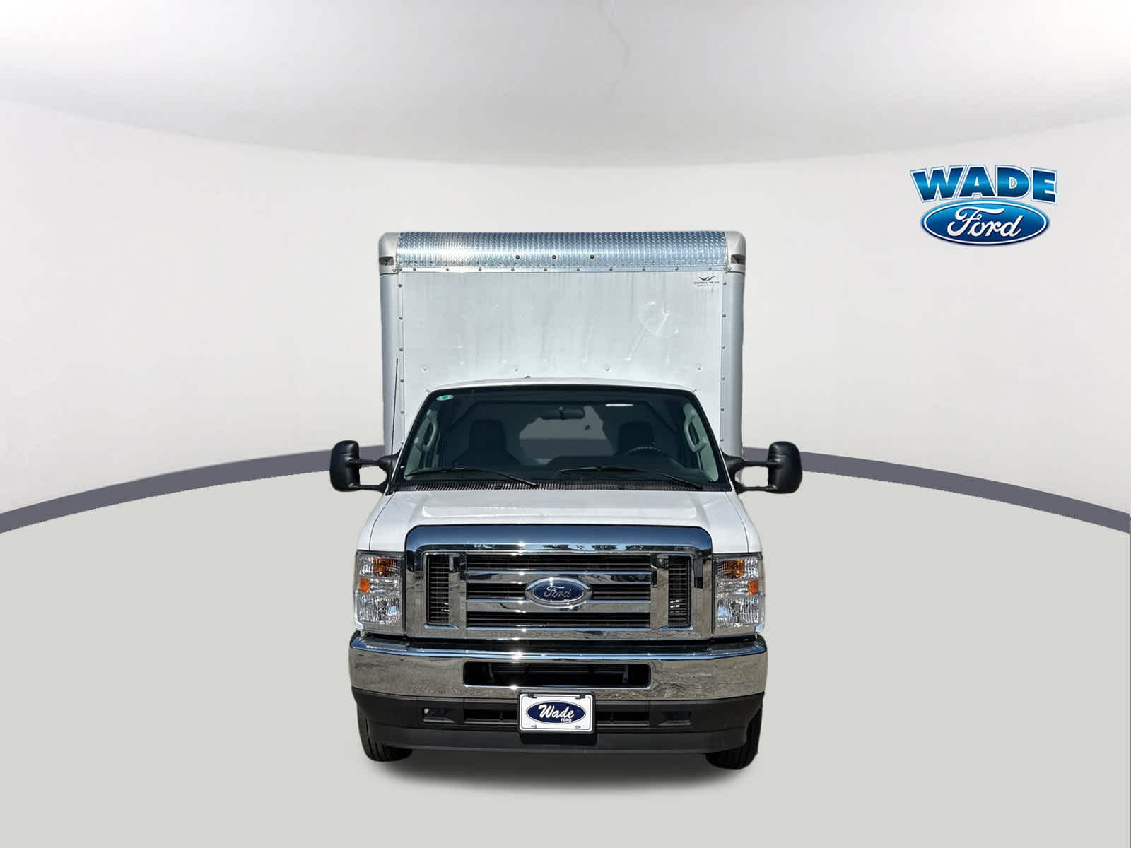 2025 Ford E-Series Cutaway E-450 DRW