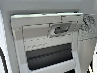 2023 Ford E-Series Cutaway E-450 DRW 158" WB