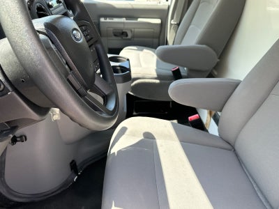 2023 Ford E-Series Cutaway E-450 DRW 158" WB