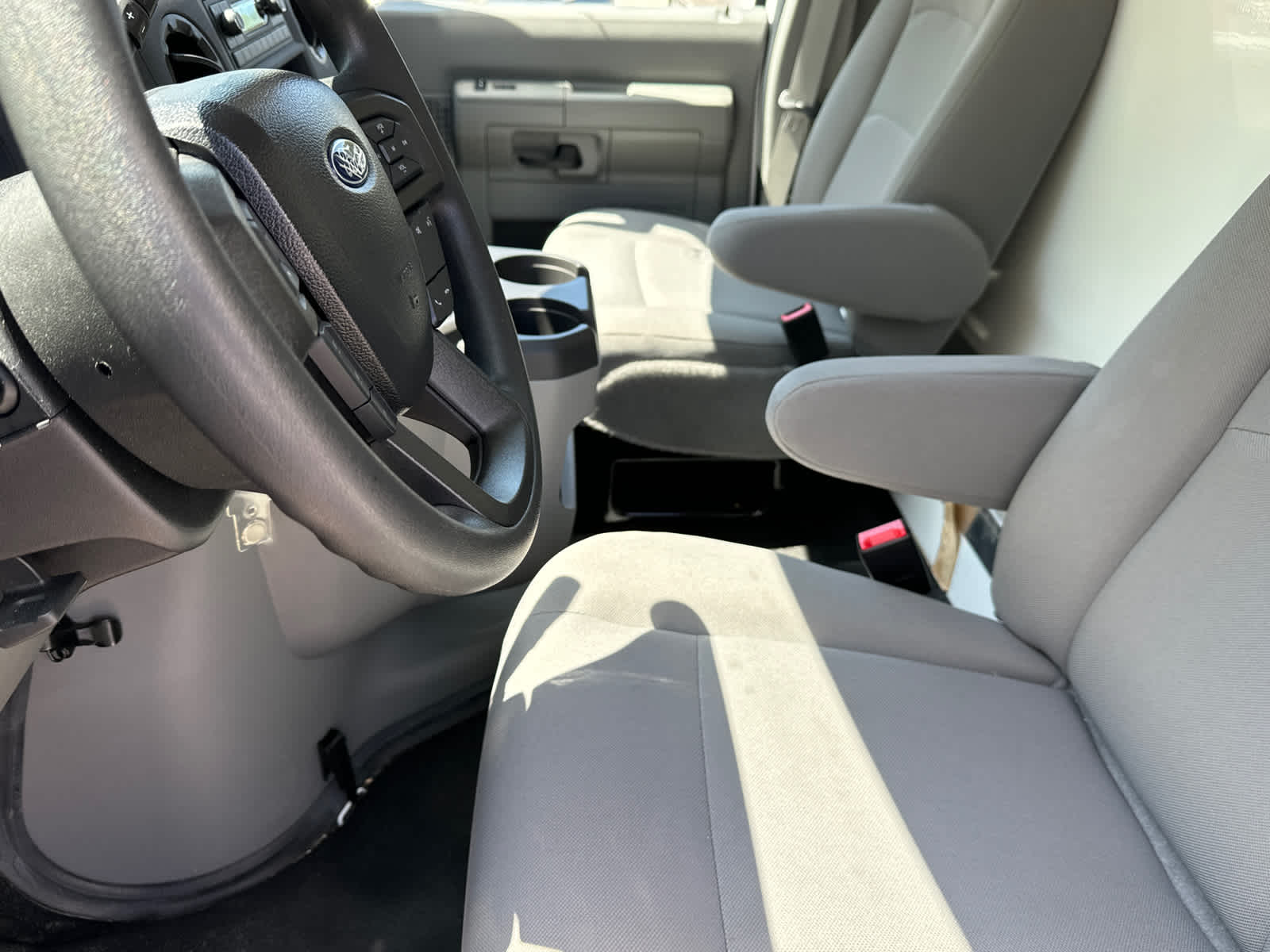 2023 Ford E-Series Cutaway E-450 DRW 158" WB