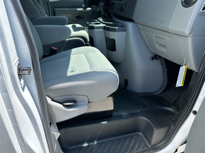 2023 Ford E-Series Cutaway E-450 DRW 158" WB