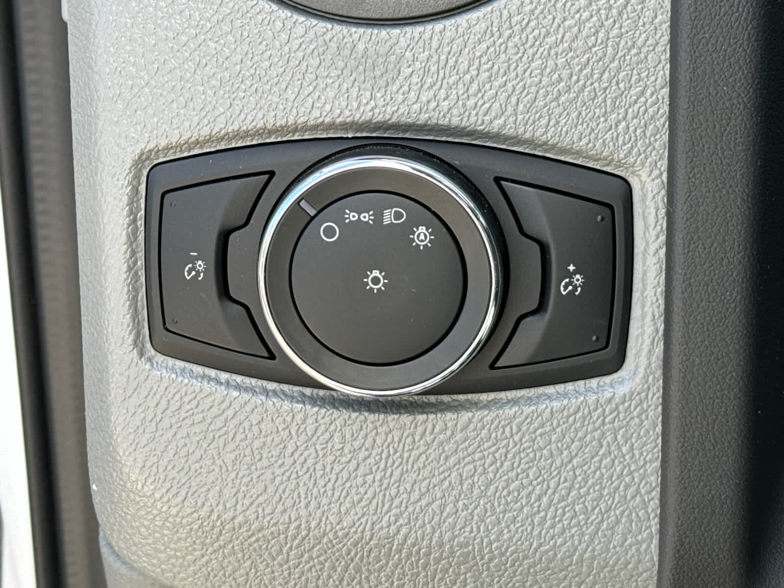 2023 Ford E-Series Cutaway E-450 DRW 158" WB