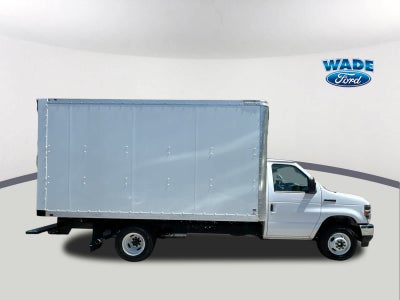 2023 Ford E-Series Cutaway E-450 DRW 158" WB