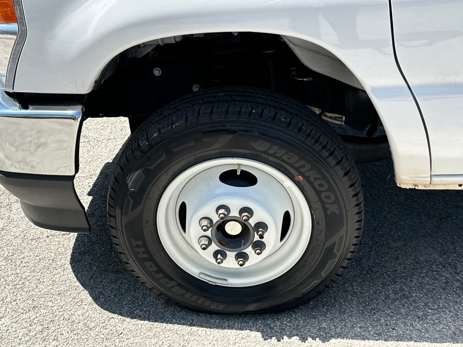 2023 Ford E-Series Cutaway E-450 DRW 158" WB