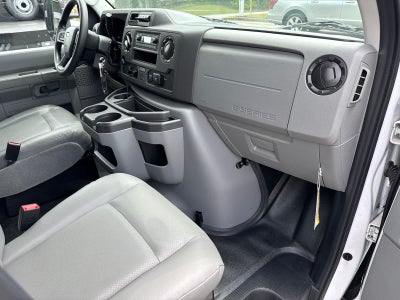 2023 Ford E-Series Cutaway E-450 DRW 158" WB