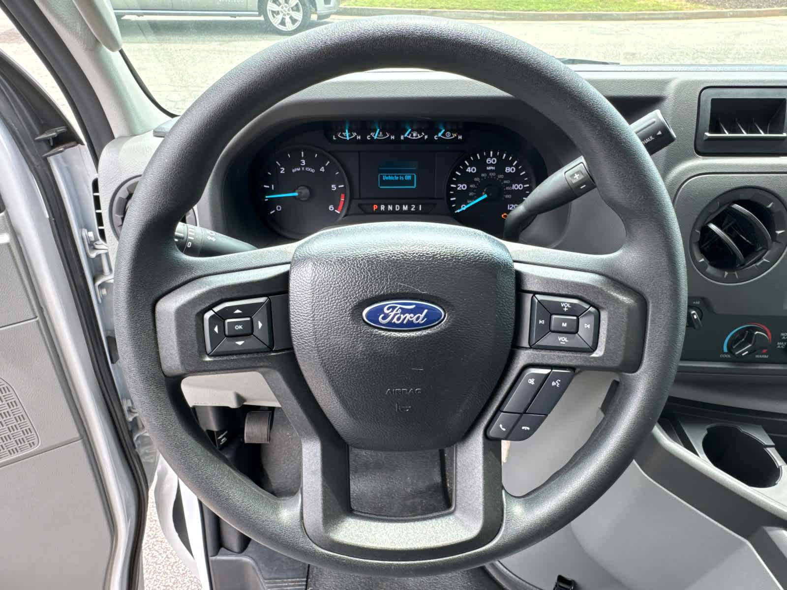 2023 Ford E-Series Cutaway E-450 DRW 158" WB