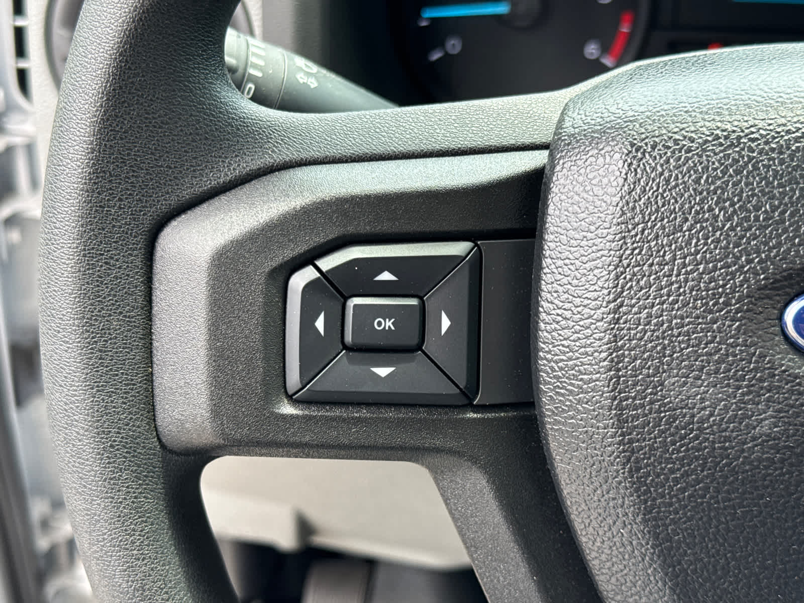 2023 Ford E-Series Cutaway E-450 DRW 158" WB