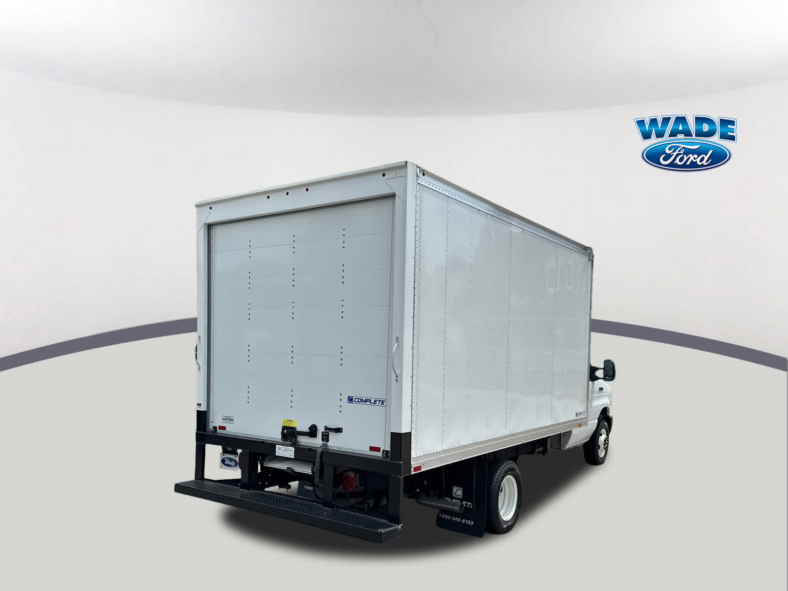 2023 Ford E-Series Cutaway E-450 DRW 158" WB