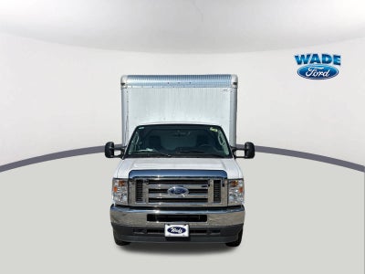 2025 Ford E-Series Cutaway E-450 DRW
