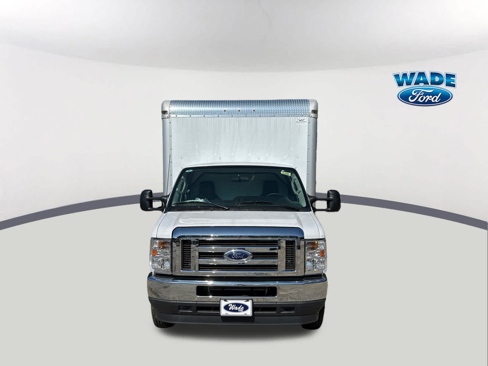 2025 Ford E-Series Cutaway E-450 DRW