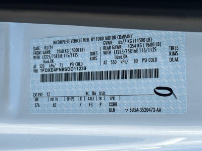 2025 Ford E-Series Cutaway E-450 DRW