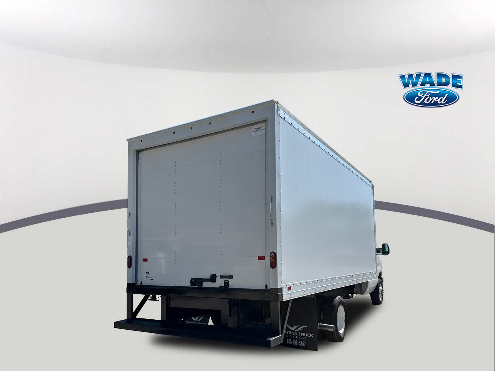 2025 Ford E-Series Cutaway E-450 DRW