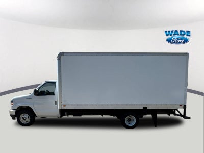 2025 Ford E-Series Cutaway E-450 DRW