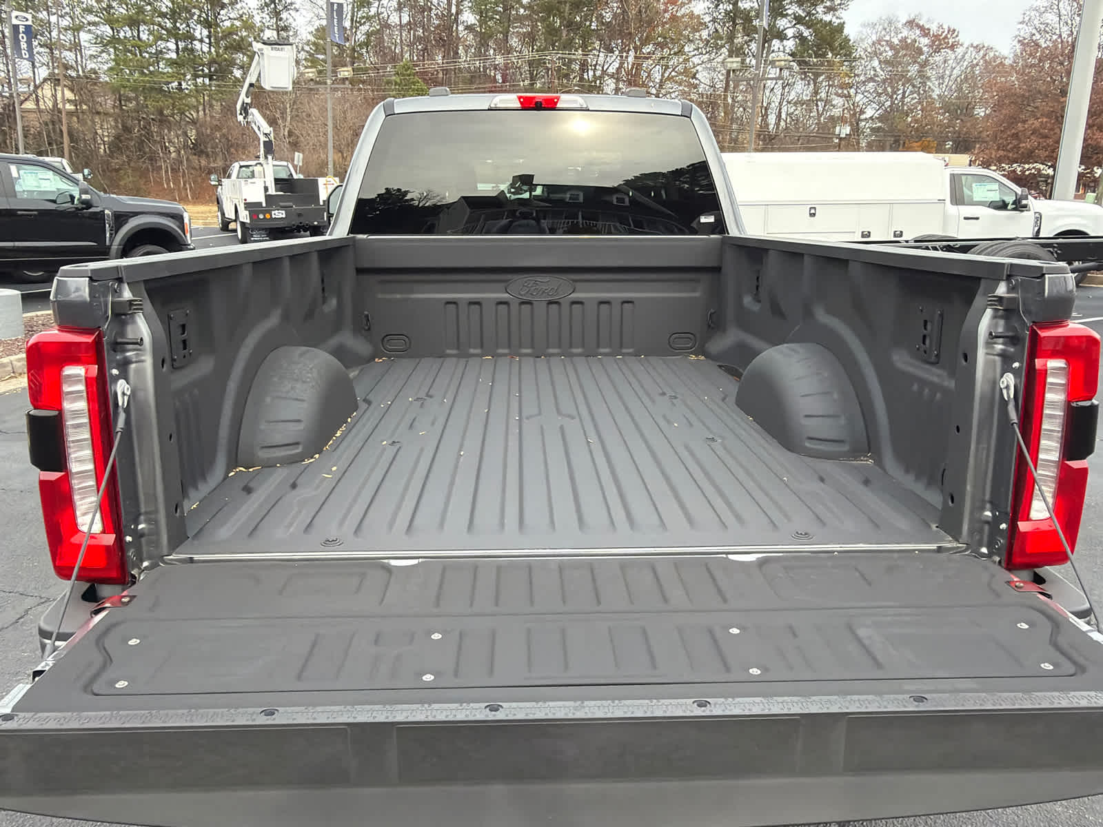 2024 Ford Super Duty F-350 SRW XLT