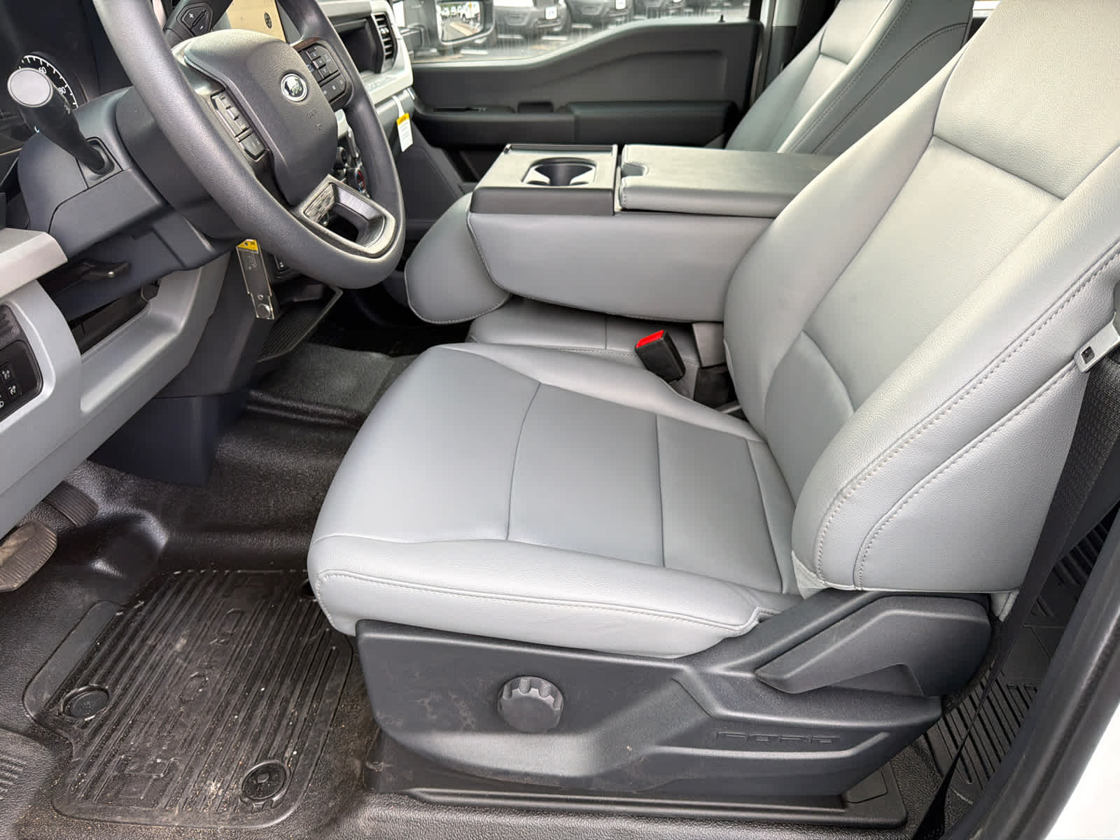 2026 Ford Super Duty F-350 SRW XL