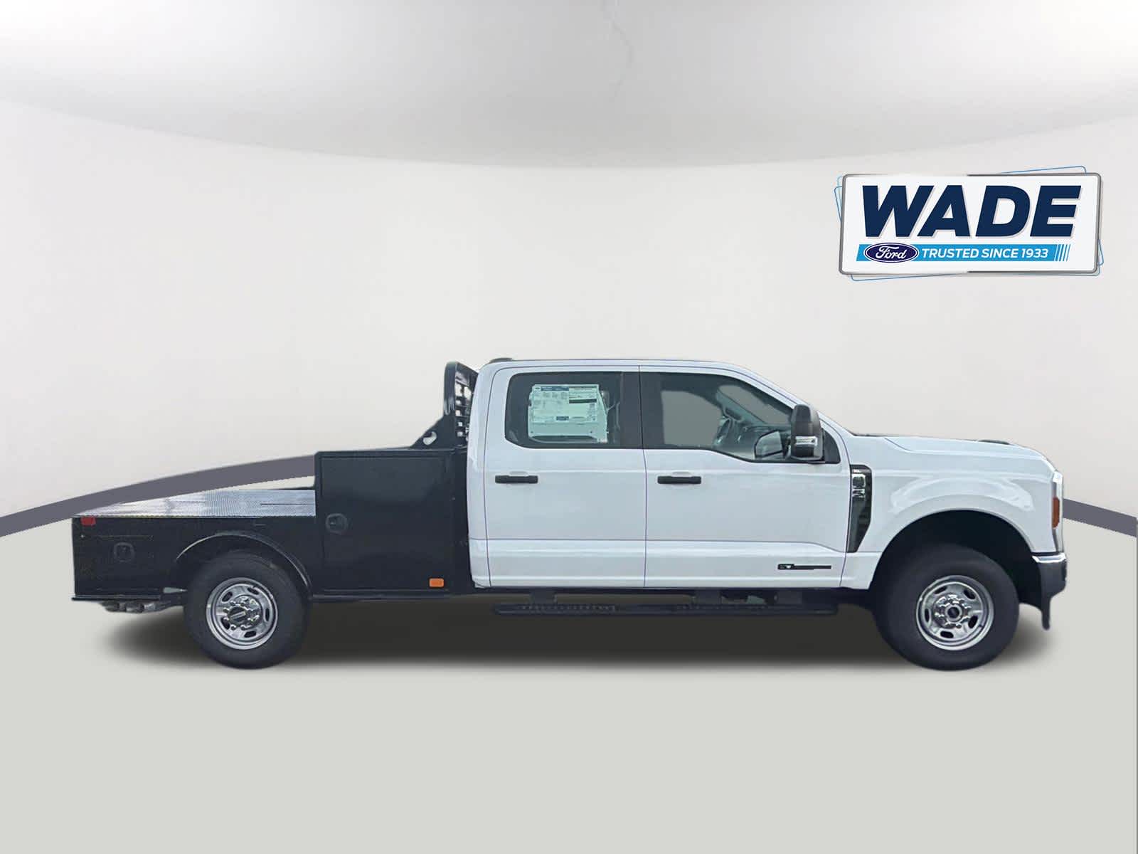 2026 Ford Super Duty F-350 SRW XL
