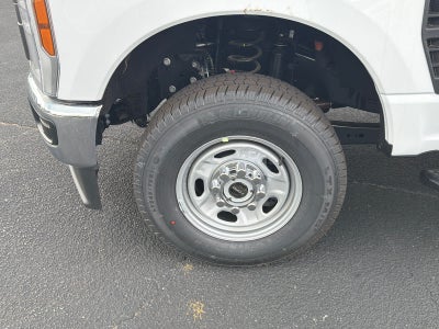 2026 Ford Super Duty F-350 SRW XL