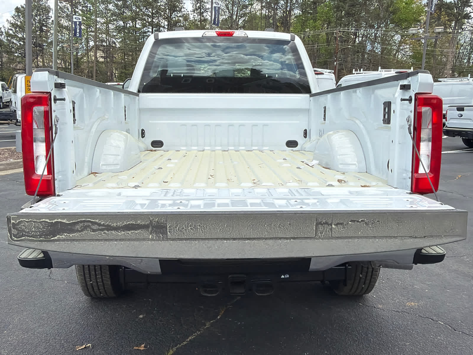 2026 Ford Super Duty F-350 SRW XL
