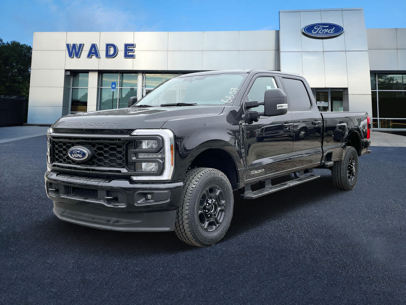 2024 Ford Super Duty F-350 SRW XLT