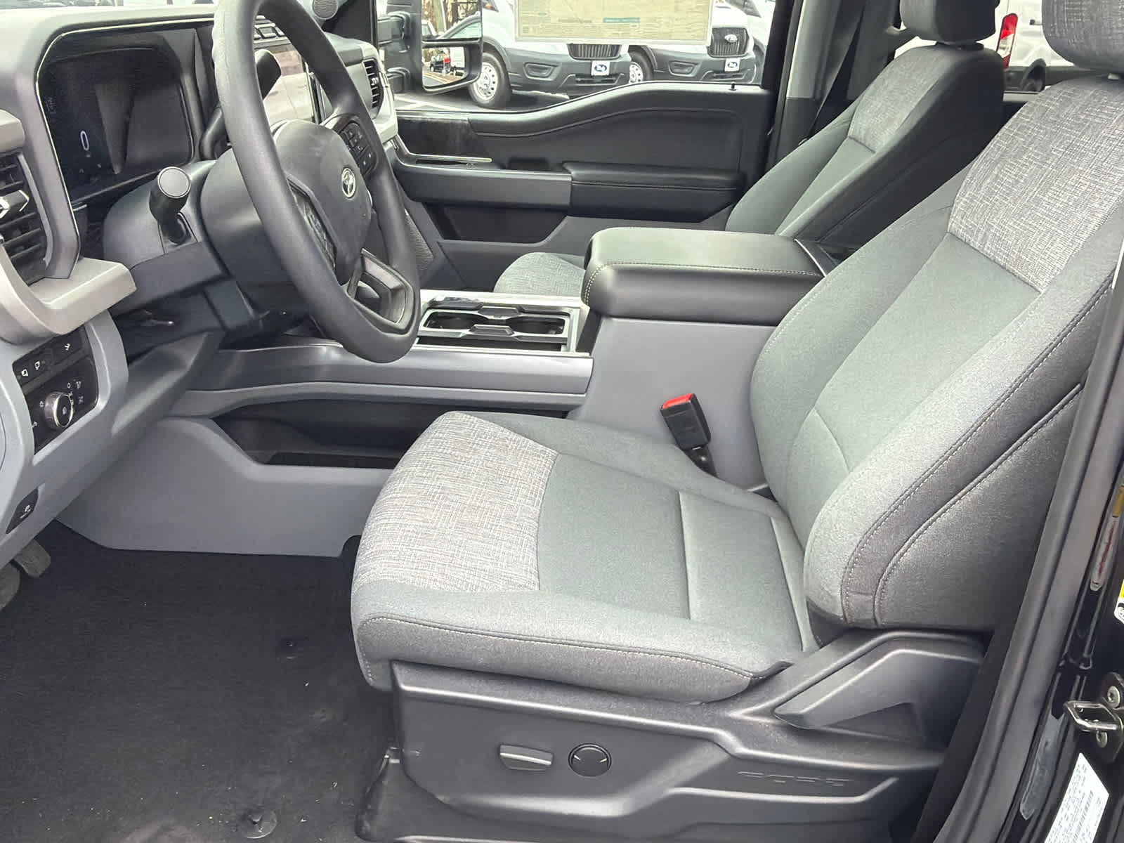 2024 Ford Super Duty F-350 SRW XLT