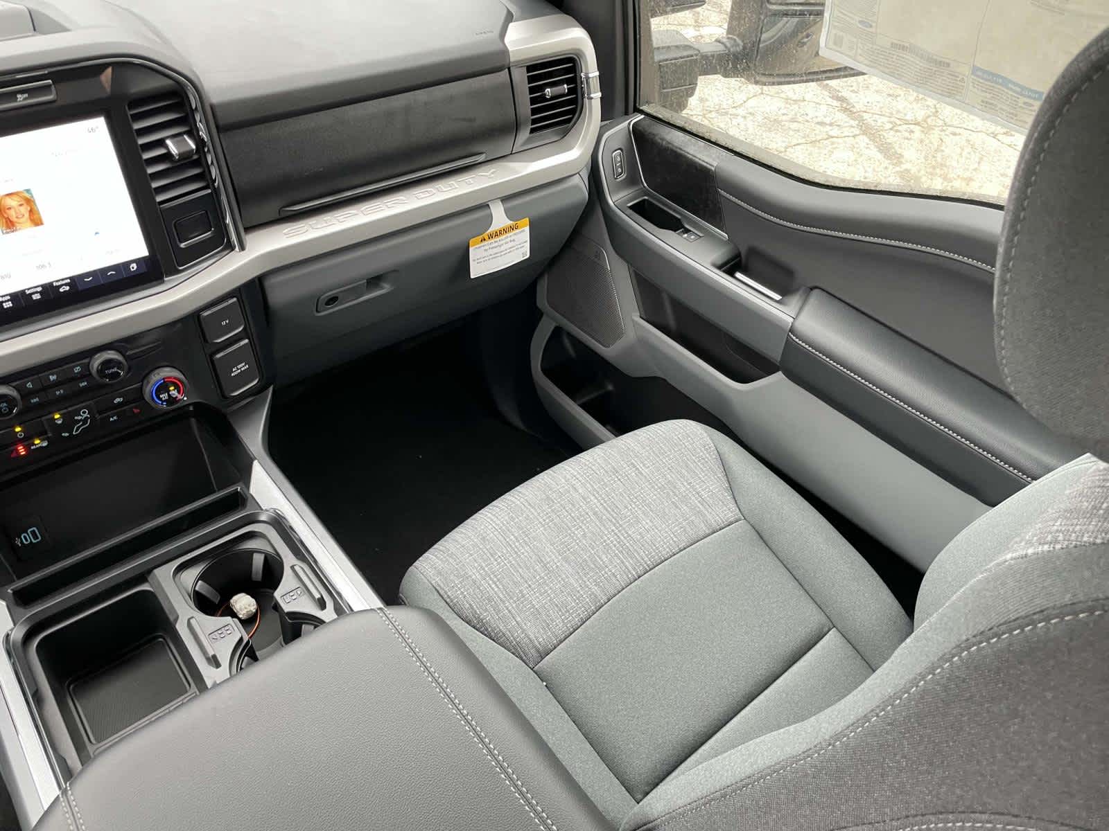 2024 Ford Super Duty F-350 SRW XLT