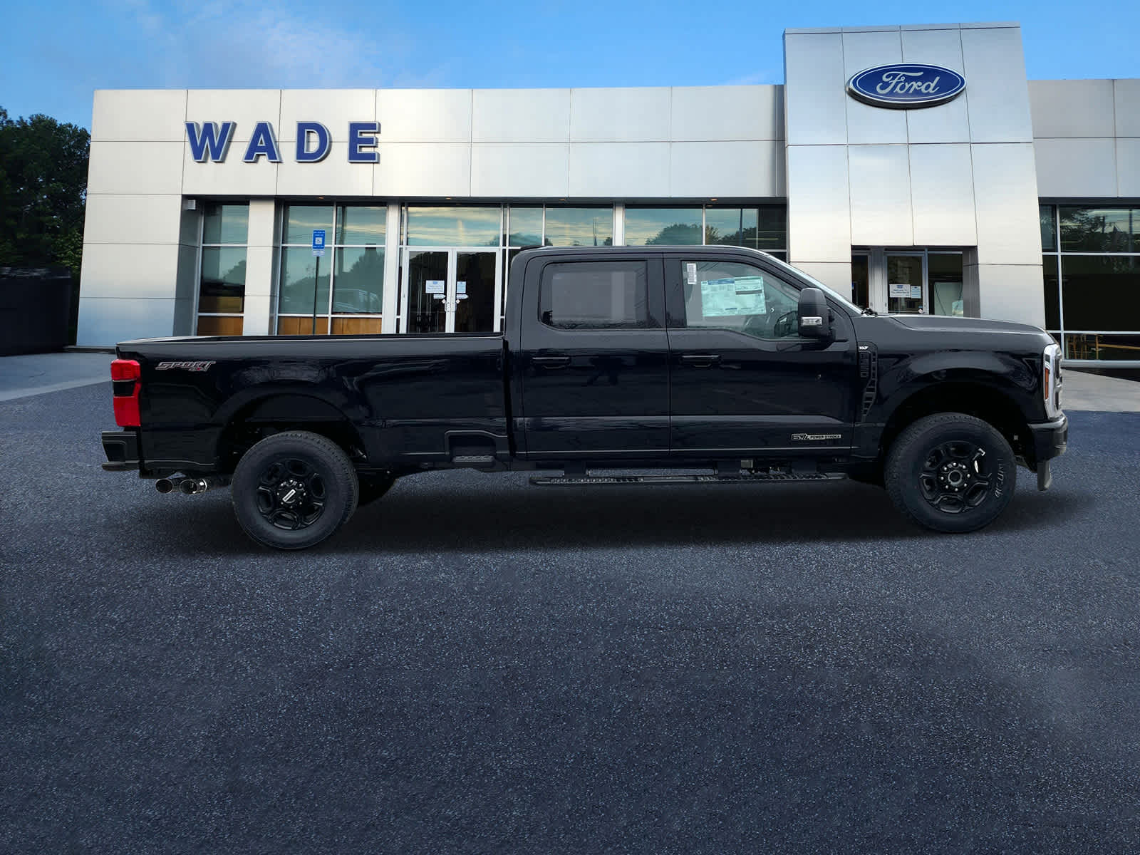 2024 Ford Super Duty F-350 SRW XLT