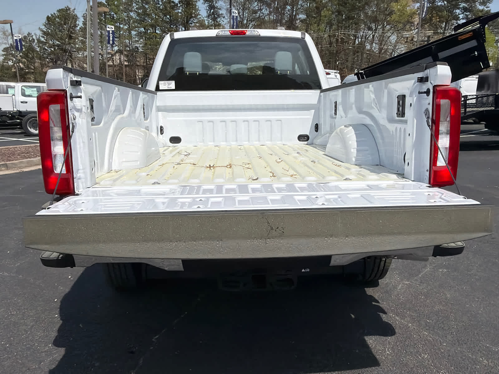 2026 Ford Super Duty F-350 SRW XL