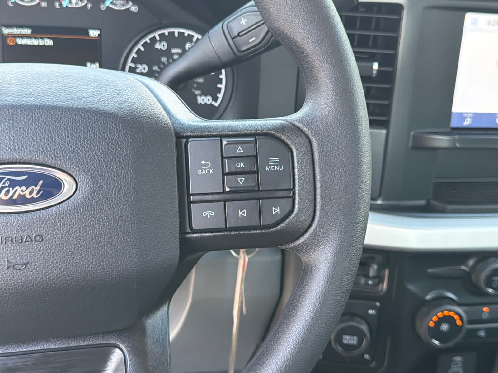2026 Ford Super Duty F-350 DRW Pickup XL
