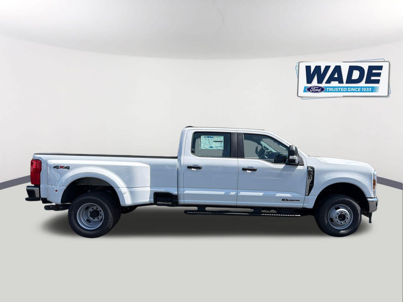 2026 Ford Super Duty F-350 DRW Pickup XL