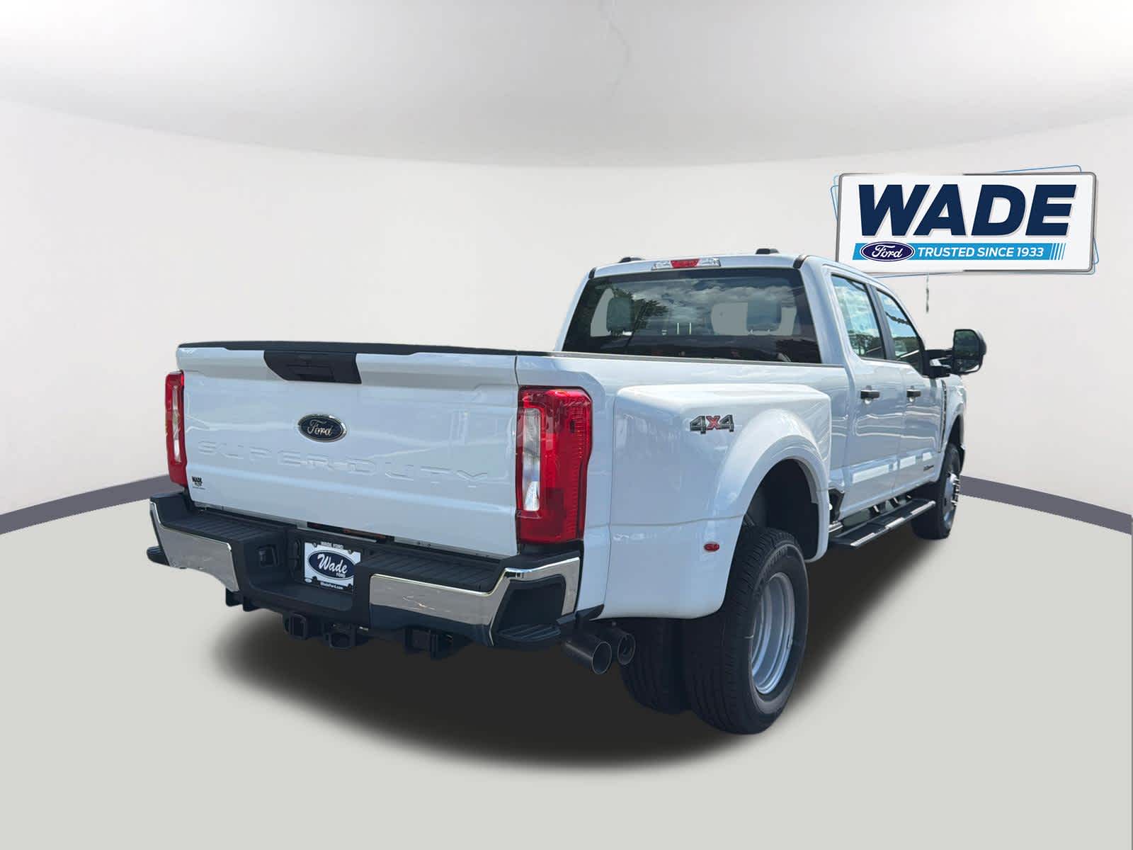 2026 Ford Super Duty F-350 DRW Pickup XL