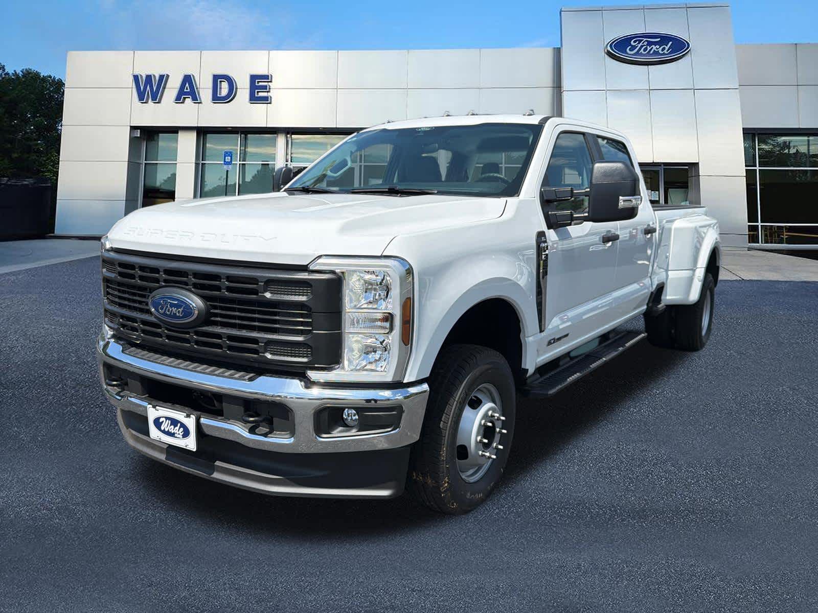 2026 Ford Super Duty F-350 DRW Pickup XL