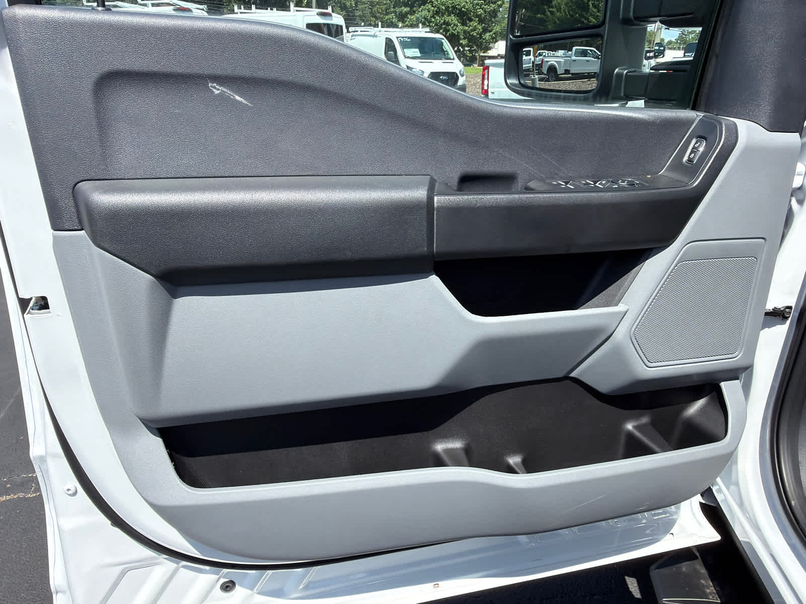 2026 Ford Super Duty F-350 DRW Pickup XL