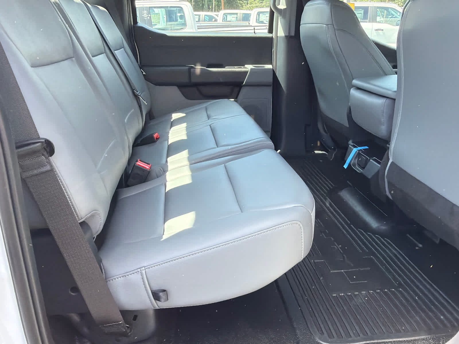 2026 Ford Super Duty F-350 DRW Pickup XL