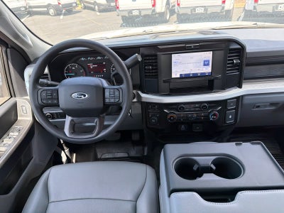 2026 Ford Super Duty F-350 DRW Pickup XL