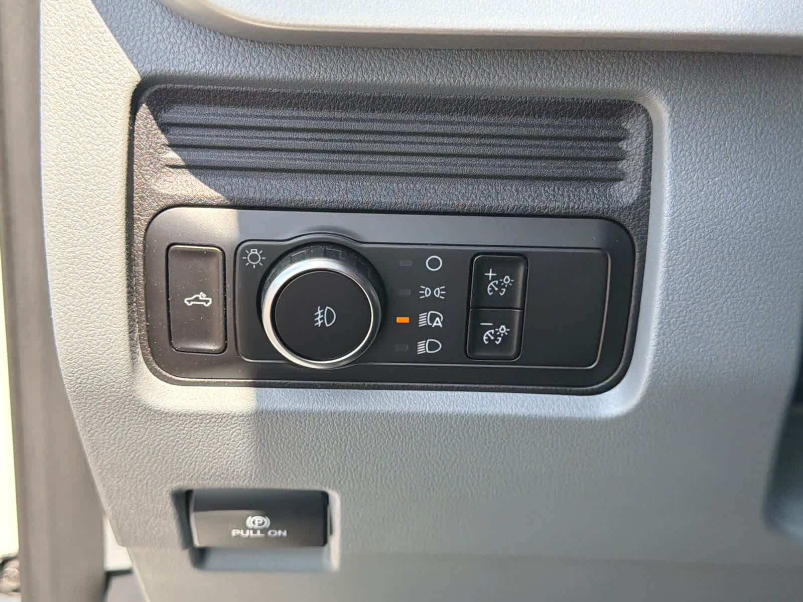 2026 Ford Super Duty F-350 DRW Pickup XL