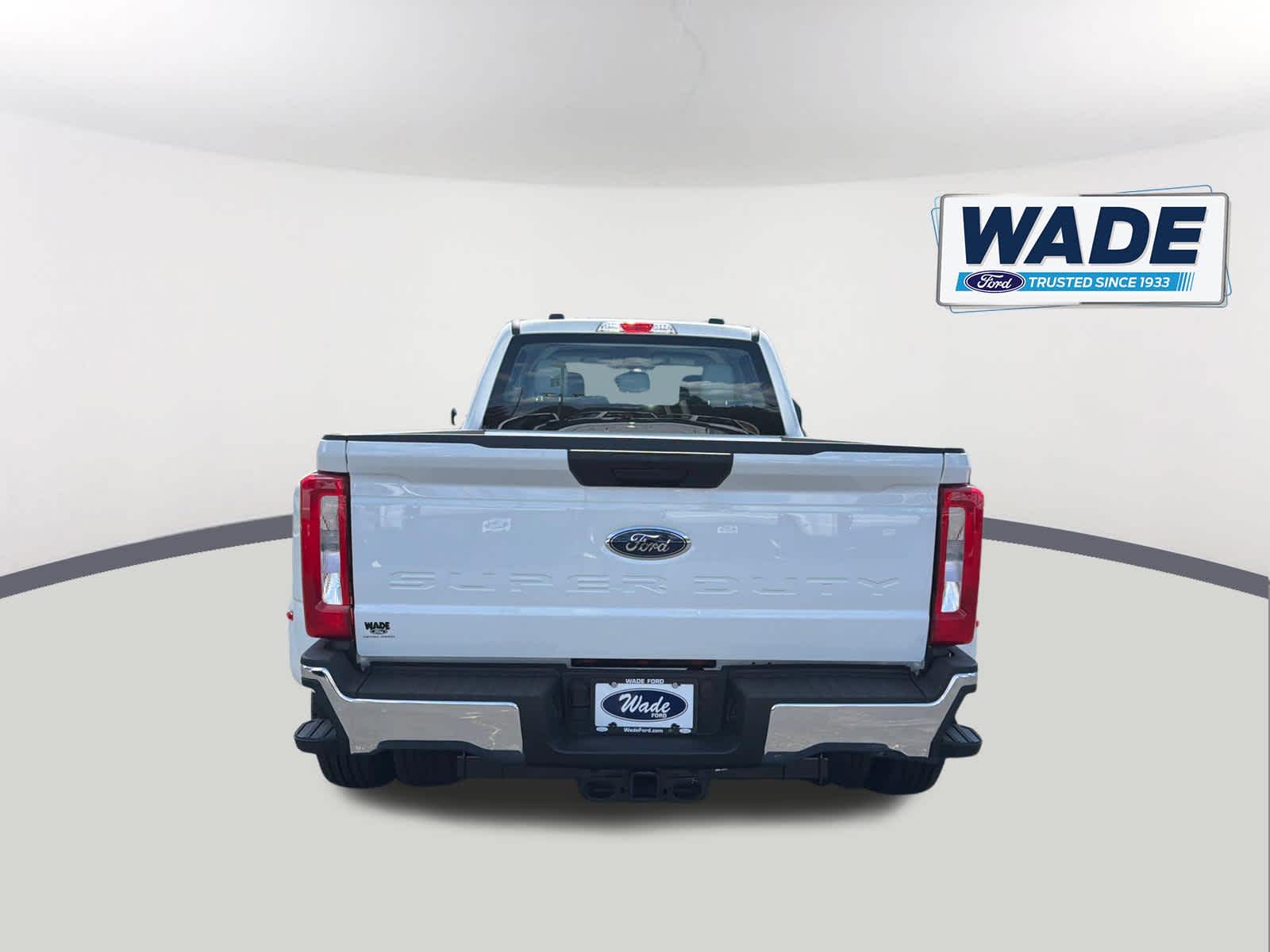 2026 Ford Super Duty F-350 DRW Pickup XL