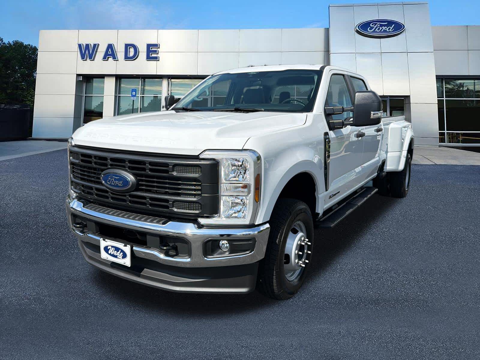 2026 Ford Super Duty F-350 DRW Pickup XL