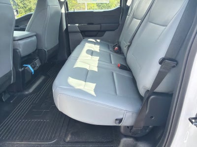 2026 Ford Super Duty F-350 DRW Pickup XL