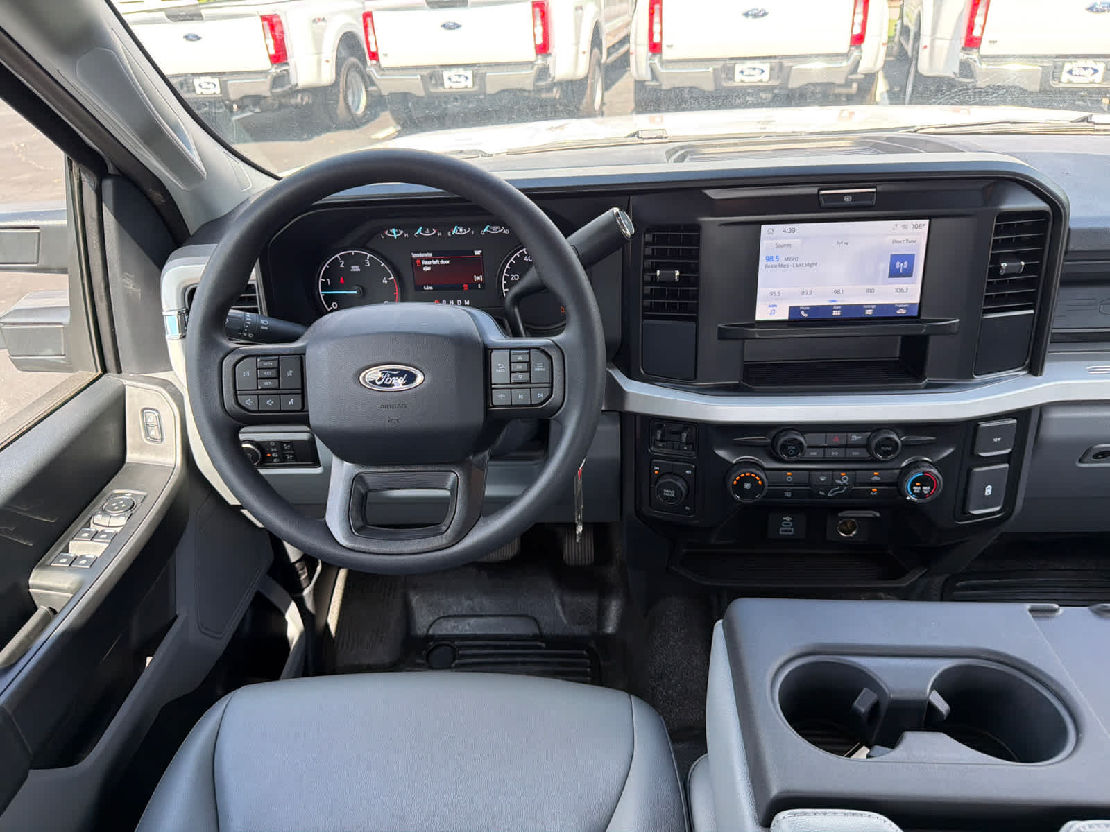2026 Ford Super Duty F-350 DRW Pickup XL
