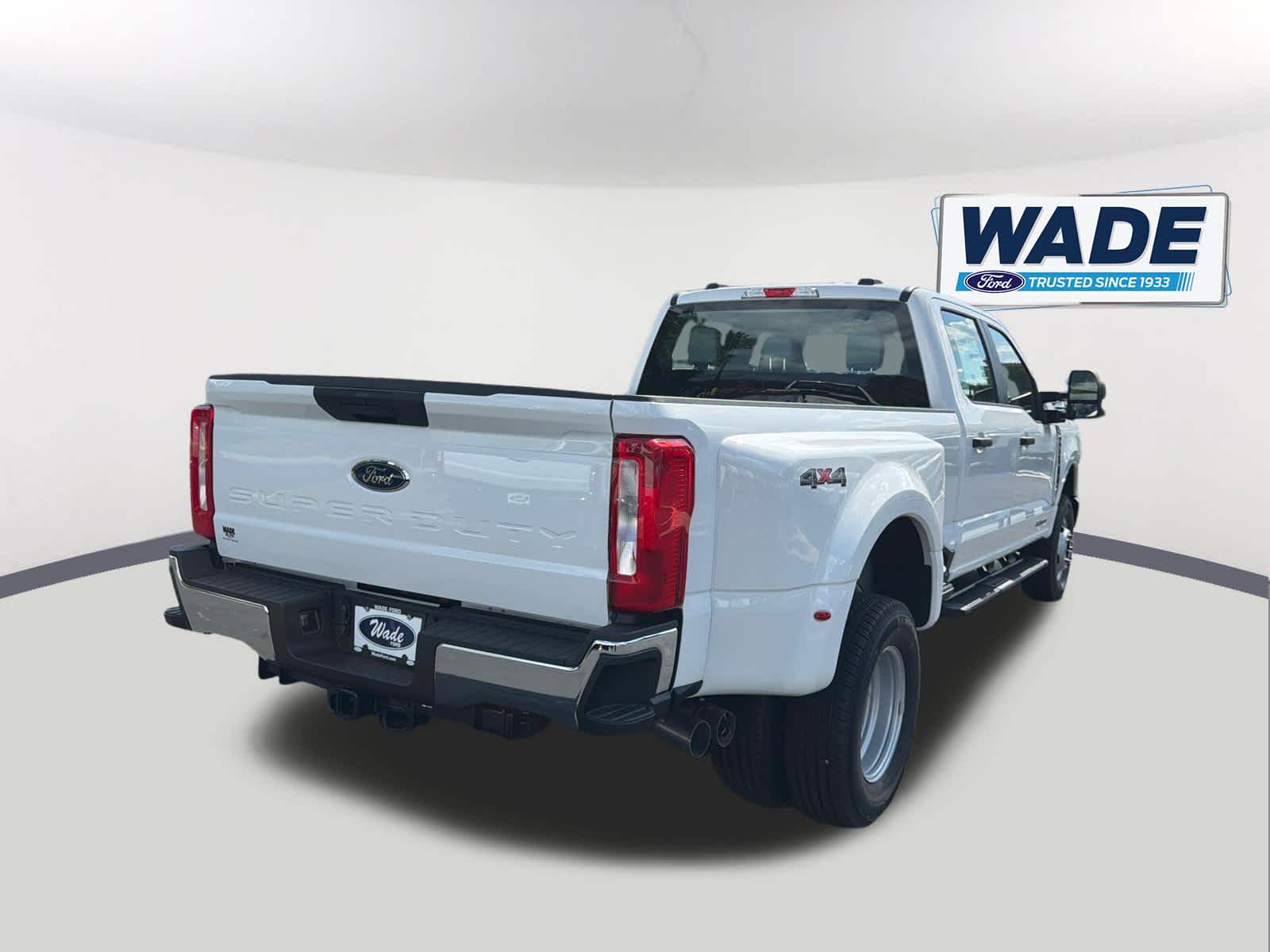 2026 Ford Super Duty F-350 DRW Pickup XL