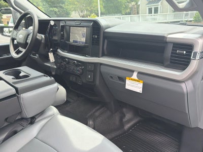 2026 Ford Super Duty F-350 DRW Pickup XL