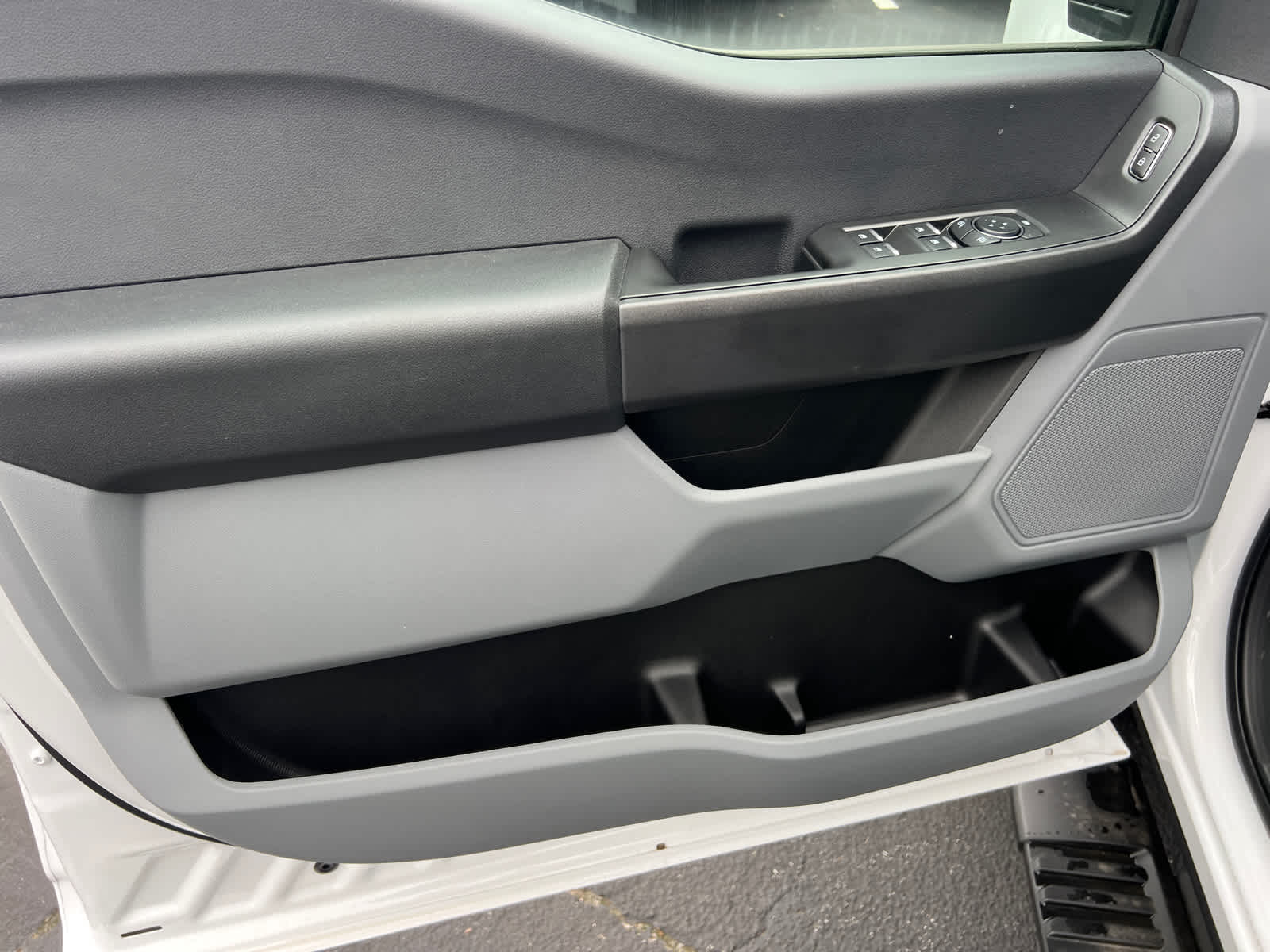 2026 Ford Super Duty F-350 DRW Pickup XL