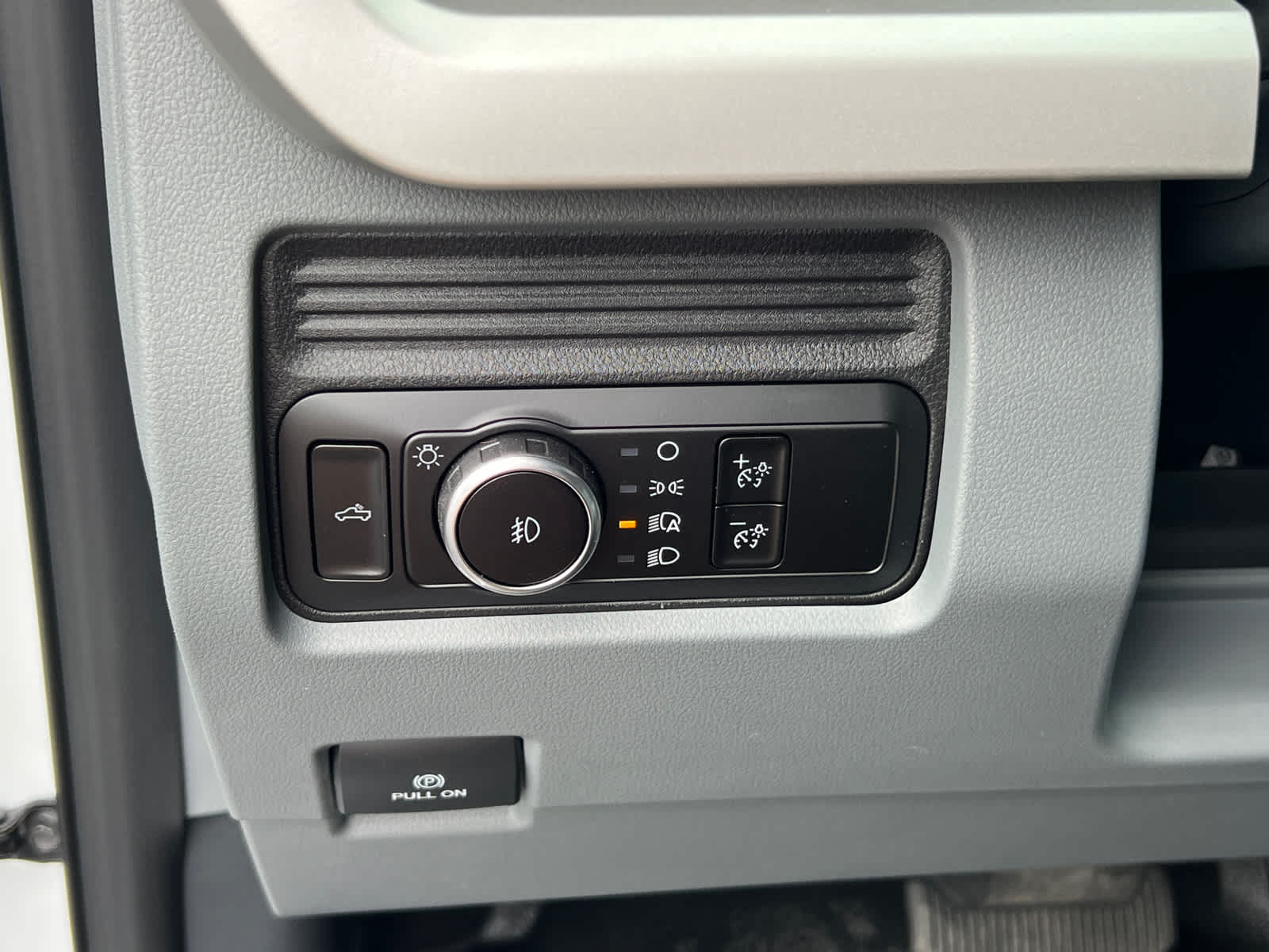 2026 Ford Super Duty F-350 DRW Pickup XL