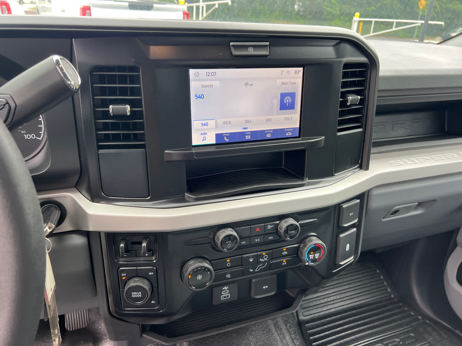 2026 Ford Super Duty F-350 DRW Pickup XL