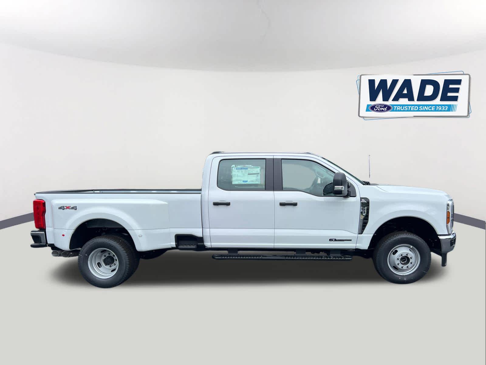 2026 Ford Super Duty F-350 DRW Pickup XL