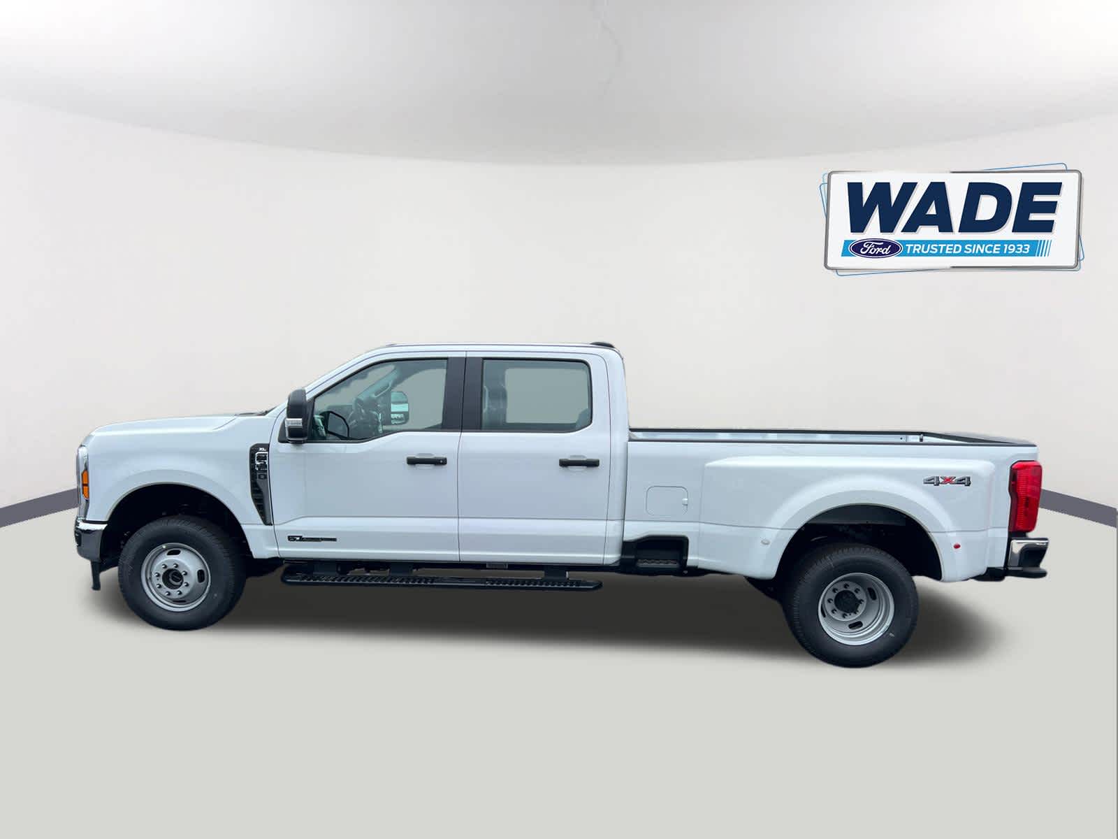 2026 Ford Super Duty F-350 DRW Pickup XL